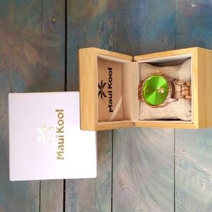 MAUI KOOL KAANAPALI ZEBRA WOOD GREEN FACE WOODEN WATCH  NWOT